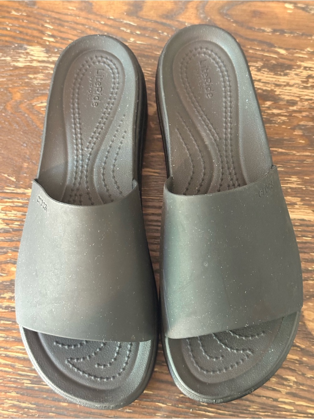 Crocs sandals - Picture 3 of 4